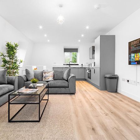 ברמינגהאם Stylish 2 Bedroom Apartment - Balcony - Secure Parking - Top Rated - 5Mc מראה חיצוני תמונה